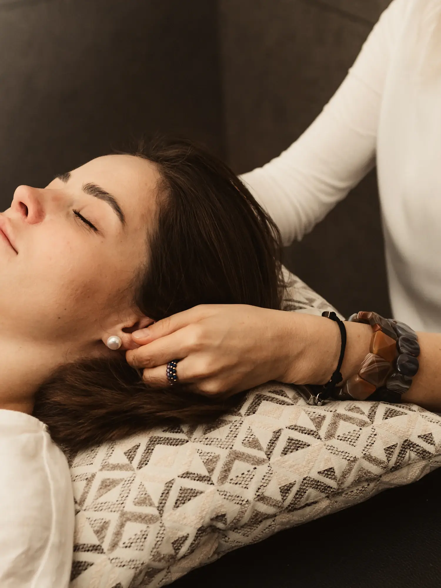 Gentle ear and neck technique taught in Japanese head spa training